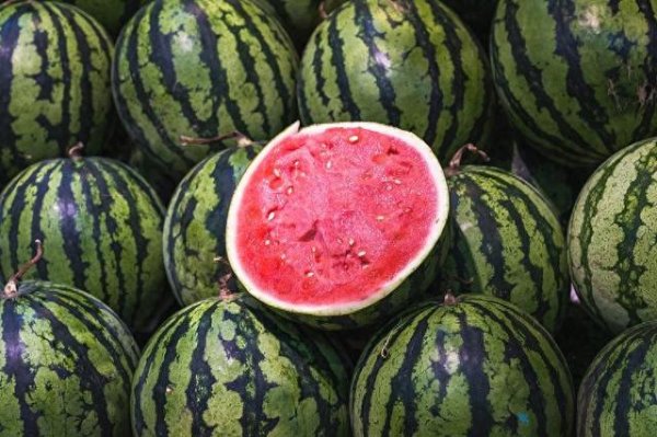 升融配资 夏天的第一口西瓜你先吃！三招教你选中“梦中情瓜”
